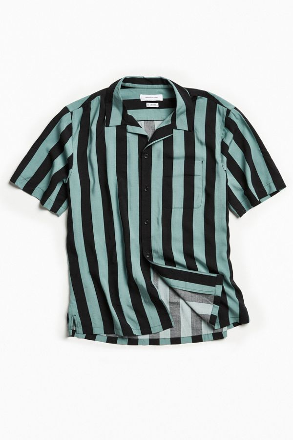 UO Wide Bar Stripe Rayon Short Sleeve Button-Down Shirt | Urban Outfitters