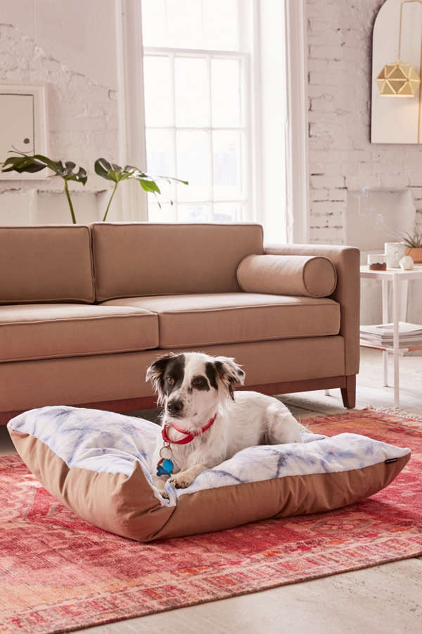 Slide View: 1: Amy Sia For Deny Tangier Pet Bed