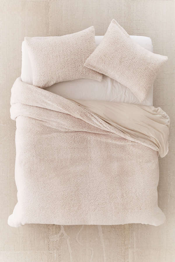 Slide View: 1: Sherpa Duvet Cover