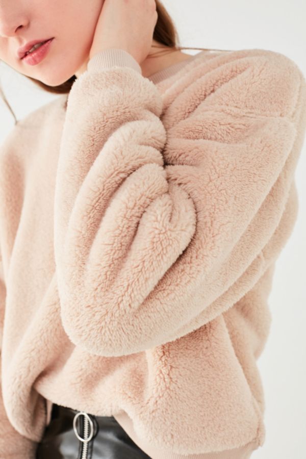 Slide View: 3: UO Fuzzy Crew-Neck Sweatshirt