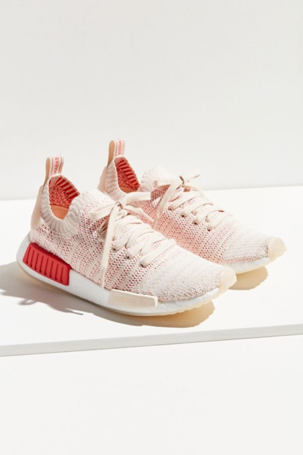 r1 stlt primeknit