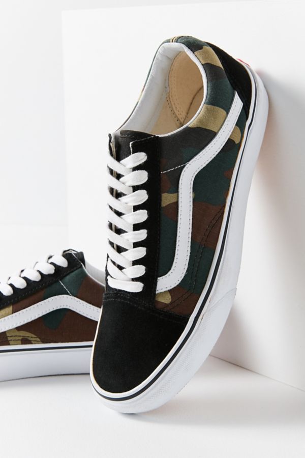 Vans Woodland Camo Old Skool Sneaker 