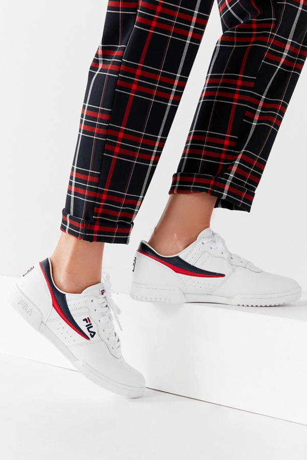 urban outfitters fila trainers