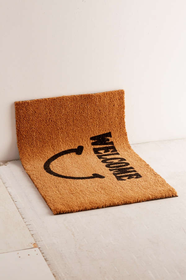 Slide View: 1: Chinatown Market For UO Smiley Doormat