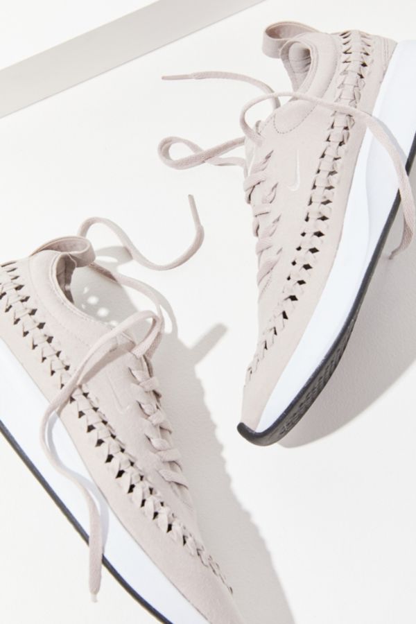 dualtone racer nike