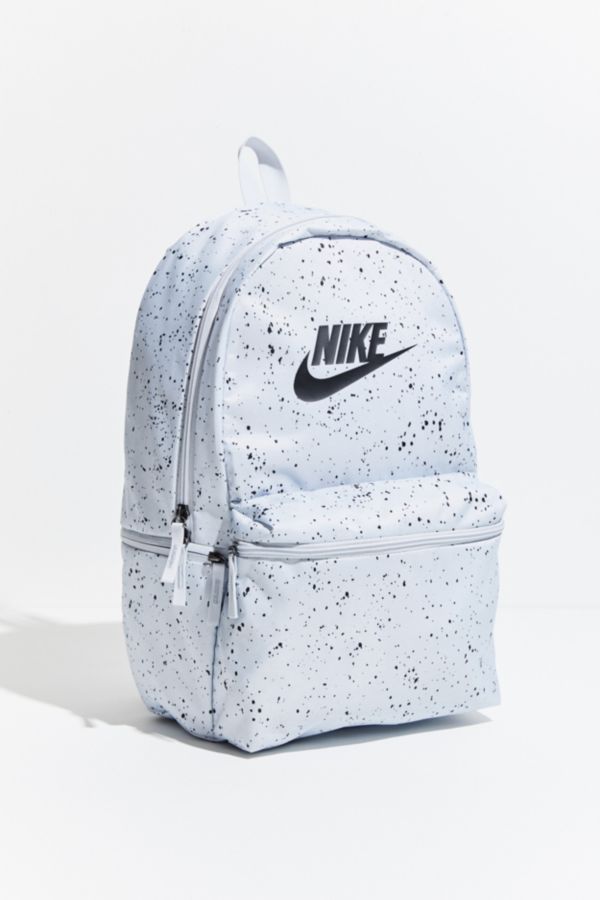 Nike Sportswear Heritage Backpack | Urban Outfitters