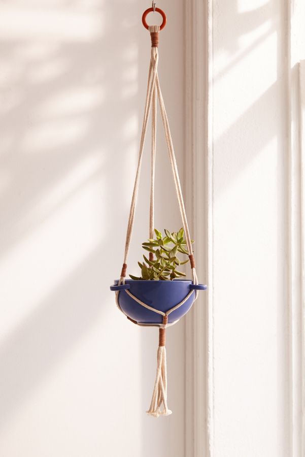 Slide View: 1: Edda Planter + Hanger Set