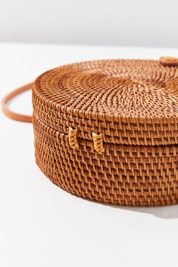 Circle Straw Crossbody Bag Urban Outfitters