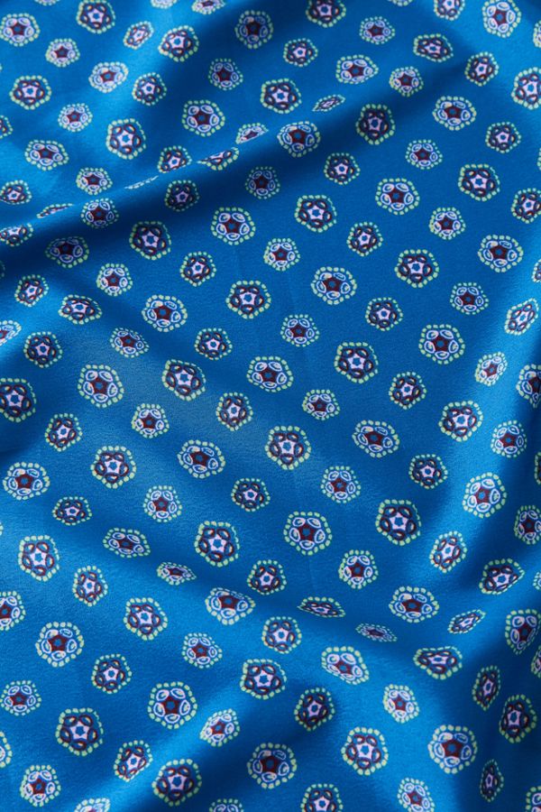 LINETA-LARGE SQUARE SCARF IN ECRU main image 0