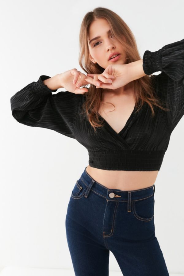 UO Long Sleeve Cropped Plisse Wrap Top | Urban Outfitters