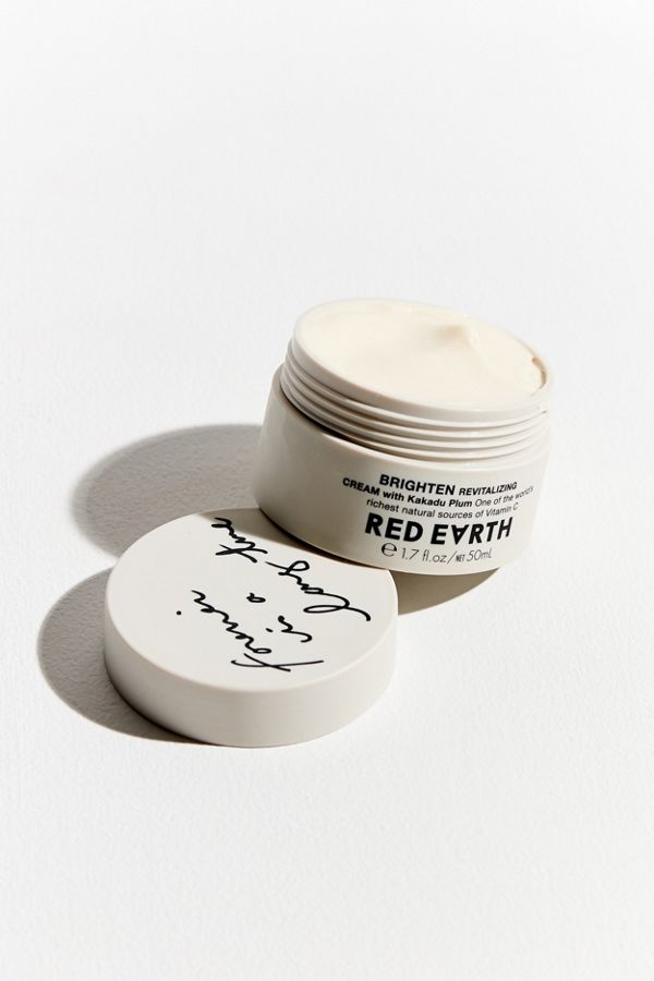 Red Earth Brighten Revitalizing Cream With Kakadu Plum Urban Outfitters