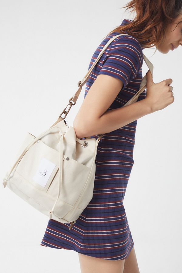 Slide View: 1: F/CE. Drost Bucket Bag