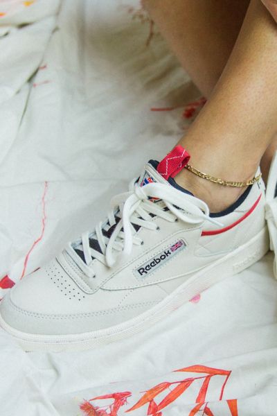 reebok club c 85 ivory trainers