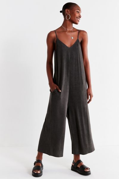 UO Shapeless Wide-Leg Jumpsuit | Urban Outfitters