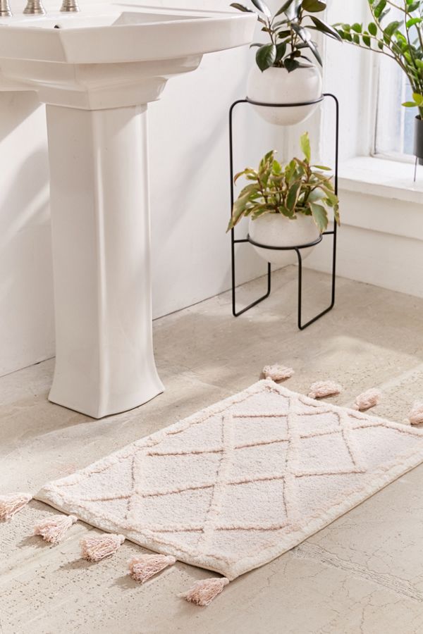 Slide View: 1: Moroccan Tassel Bath Mat