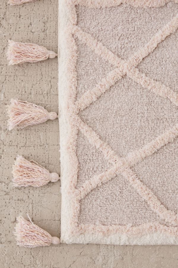 Tufted Diamond Tassel Bath Mat Urban Outfitters Canada
