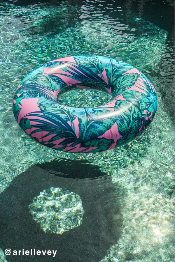 Electric Palm Oversized Pool Float 