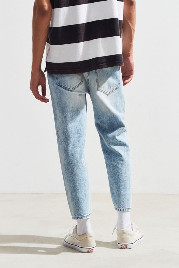 Dr. Denim Otis Light Blue Cropped Relaxed Jean | Urban Outfitters