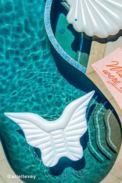 FUNBOY Angel Wings Pool Float