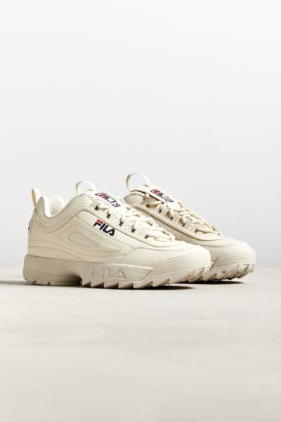 Urban Outfitters Fila Disruptor 2 2024 www.balewagon