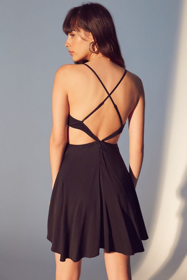 Slide View: 2: UO Marguerita Cut-Out Mini Dress