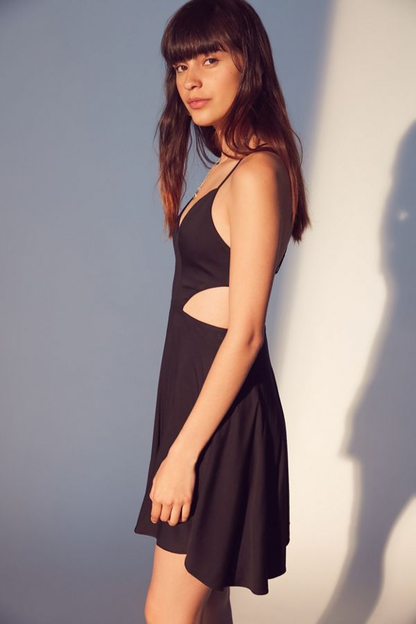 Slide View: 4: UO Marguerita Cut-Out Mini Dress