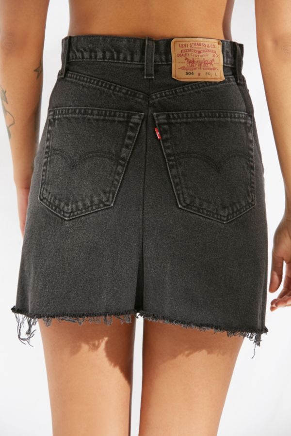 Urban Renewal Recycled O-Ring Levi’s Denim Mini Skirt | Urban Outfitters