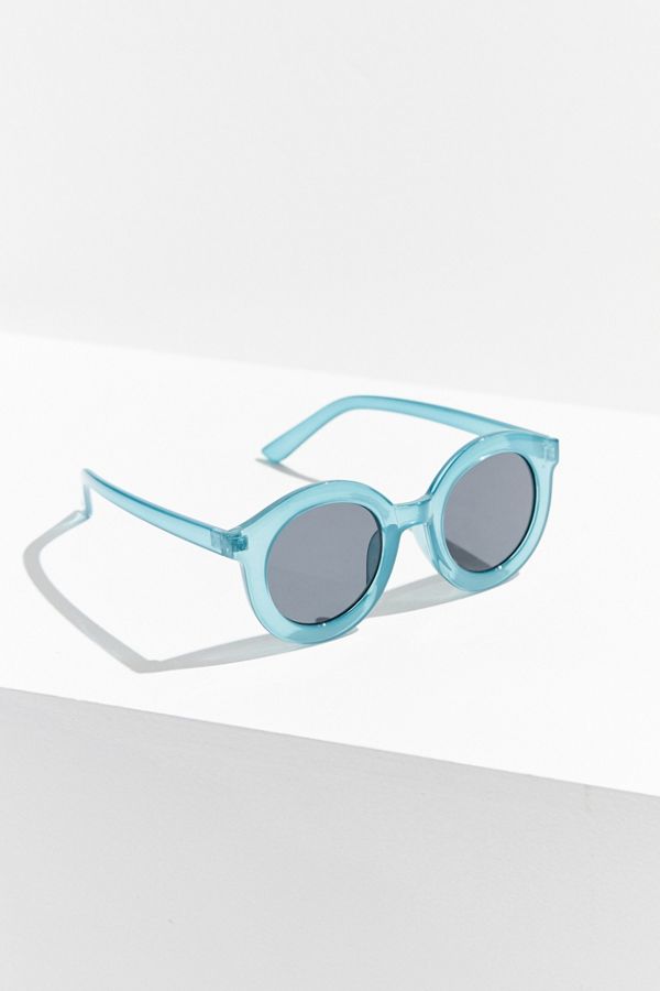Fairfax Round Frosted Sunglasses | Urban Outfitters