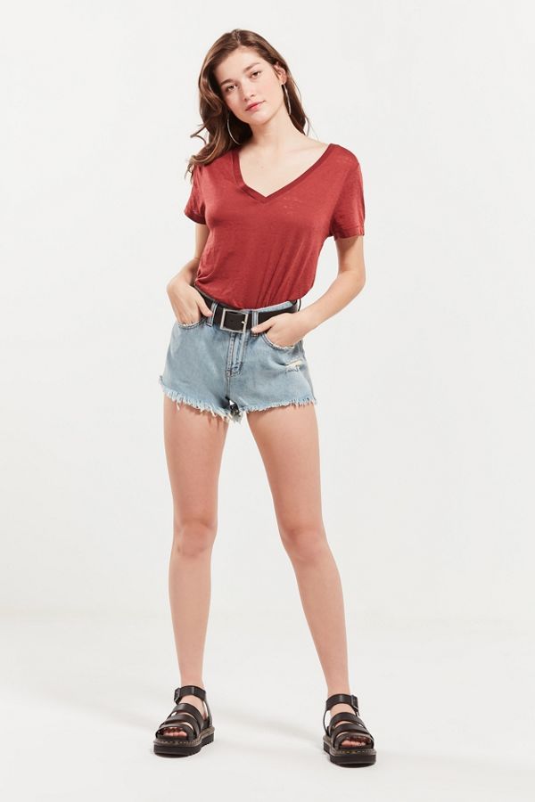 Slide View: 3: UO The Mom V-Neck Tee