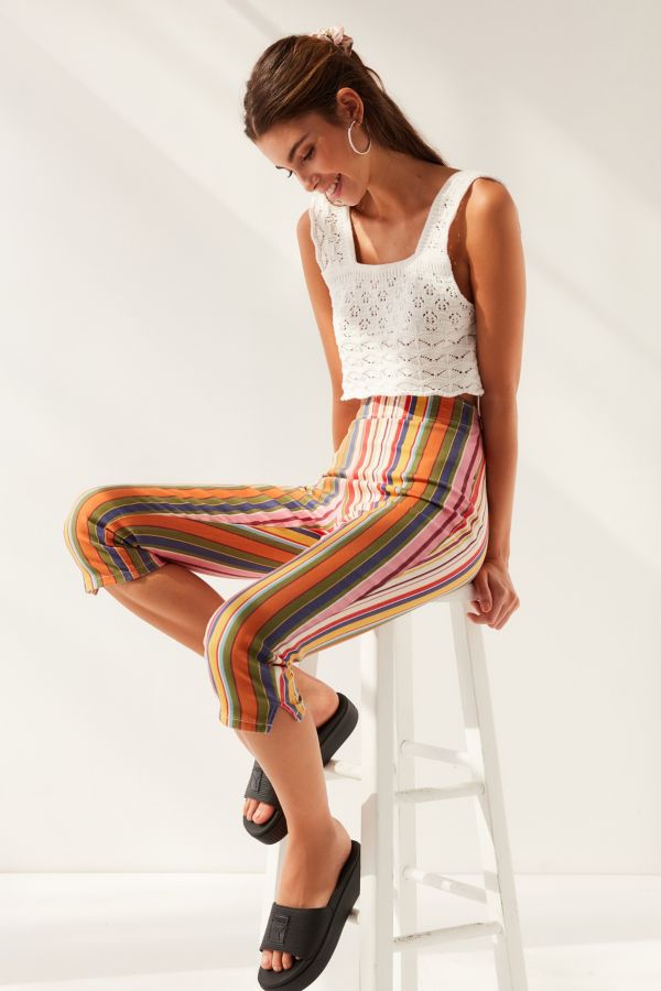 Slide View: 1: BDG Striped Capri Jean