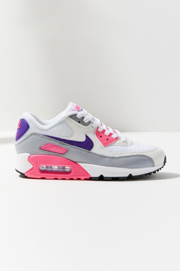 Intens Vleugels Trouw Sale alerts for Nike Air Max 90 Colorblock Sneaker - Covvet