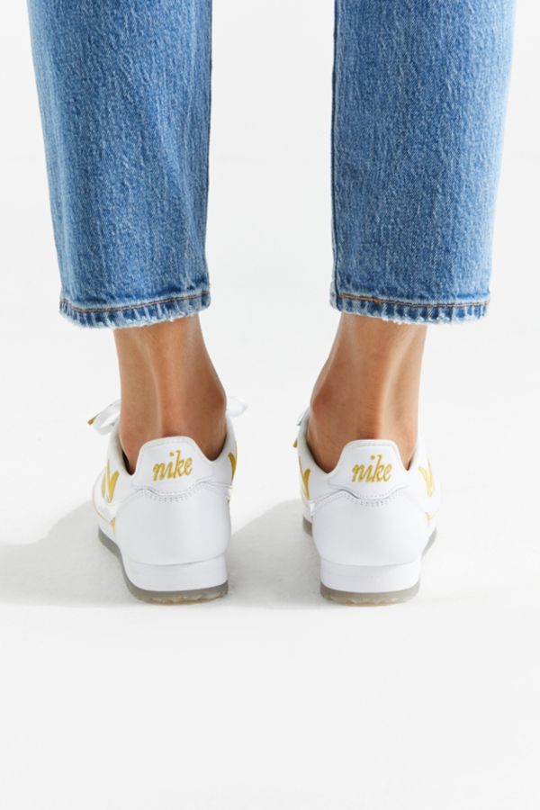 nike cortez urban outfitters