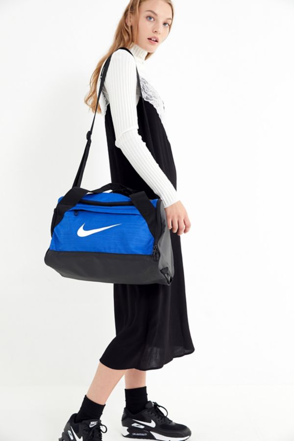 Nike Brasilia Small Duffle Bag | Urban Outfitters