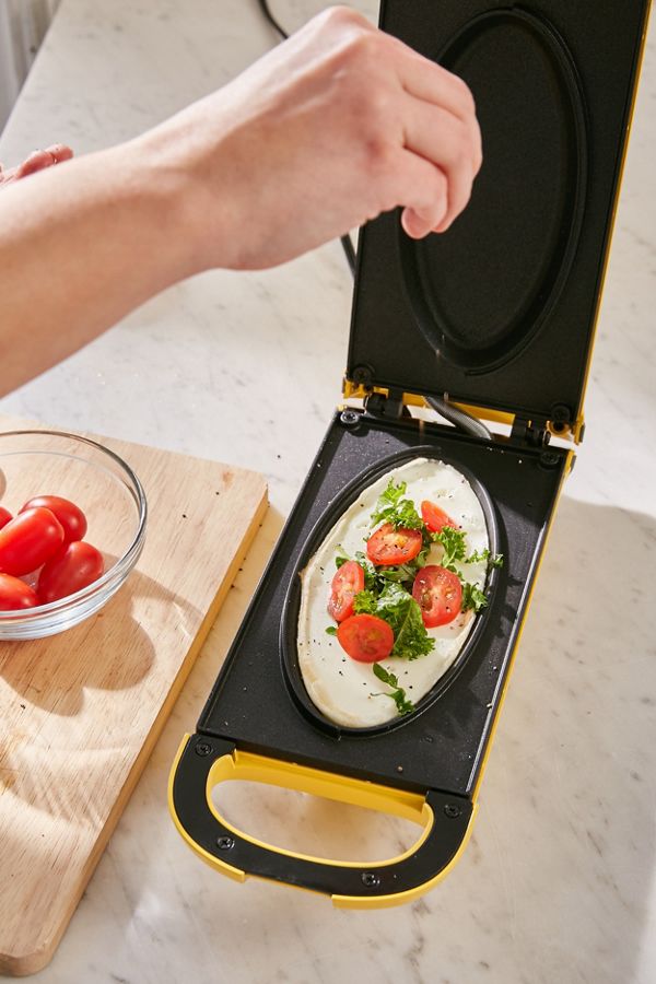 Slide View: 1: Easy Flip Omelette Maker