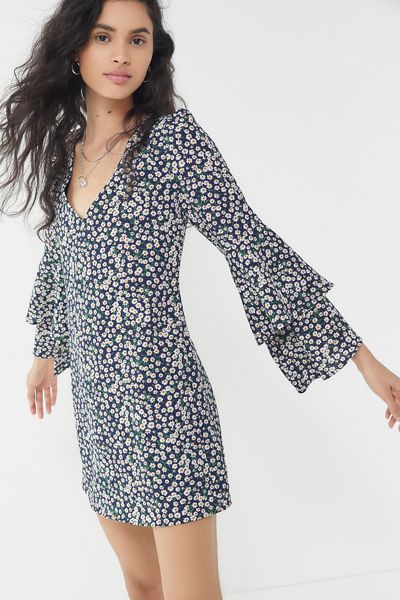 UO Ditsy Daisy Bell Sleeve Dress