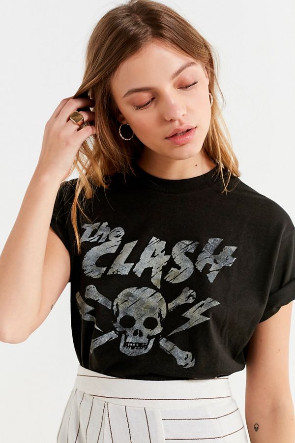The Clash 'Skull & Crossbones' Fridge Magnet Ã‚Â¦ Eyesore Merch