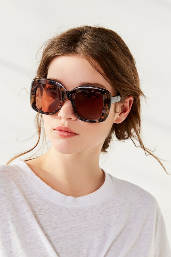 Jolie Oversized Square Sunglasses Urban Outfitters