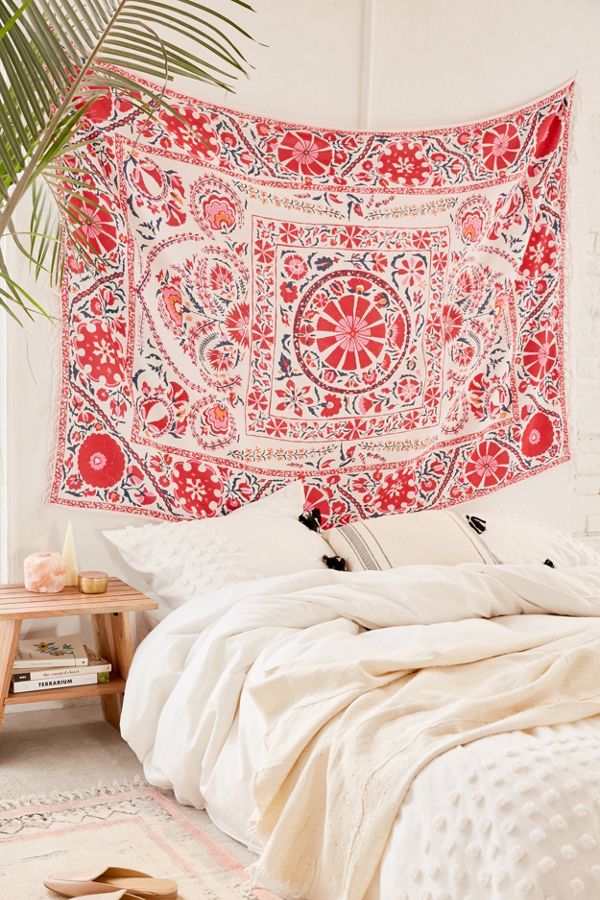 This is one of the best dorm room decor ideas to try out!