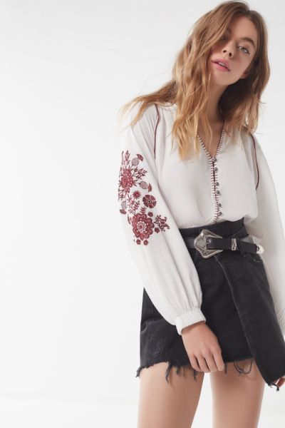 UO Faunya Embroidered Button-Down Top | Urban Outfitters