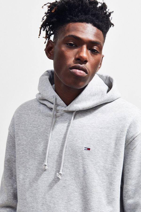Tommy Jeans Classic Pullover Hoodie Sweatshirt | Urban Outfitters