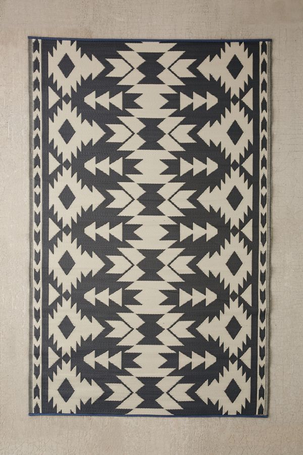 Slide View: 1: Mira Reversible Indoor/Outdoor Rug