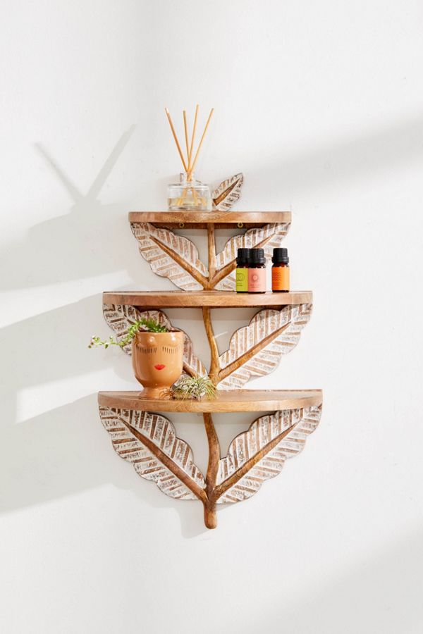 Slide View: 1: Laurel Floral Tiered Shelf