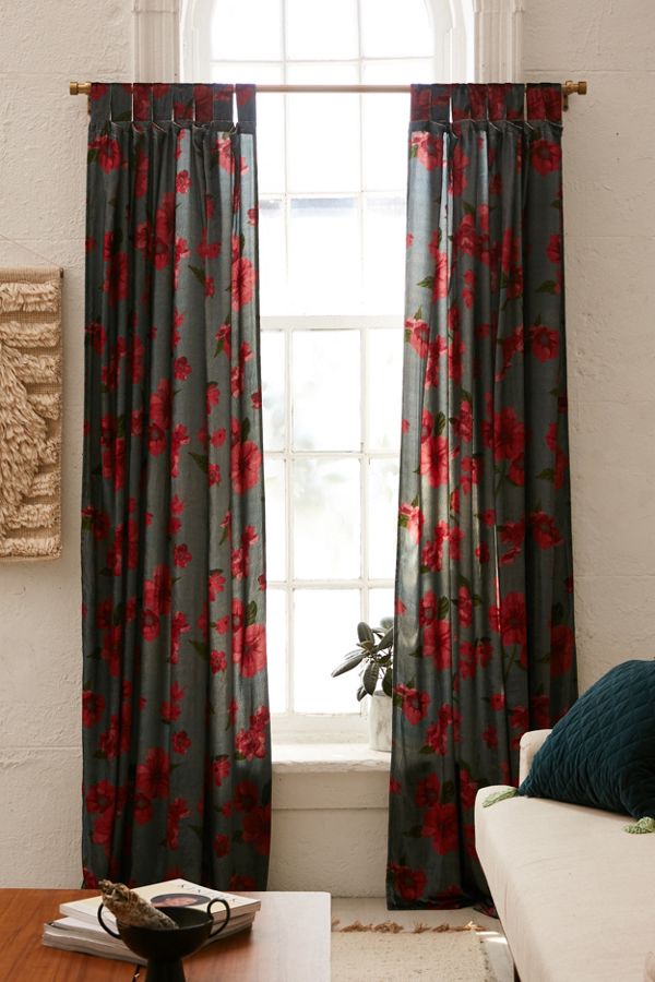Slide View: 1: Sierra Velvet Printed Window Curtain