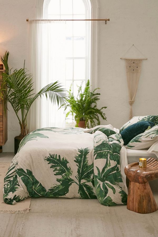 Slide View: 1: Expressive Palms Jersey Duvet Cover