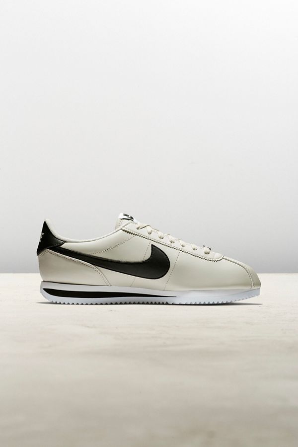 Nike Cortez Basic Leather Sneaker | Urban Outfitters Slide View: 1: Nike Cortez Basic Leather Sneaker