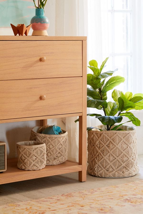 Slide View: 2: Macramé Catch-All Basket