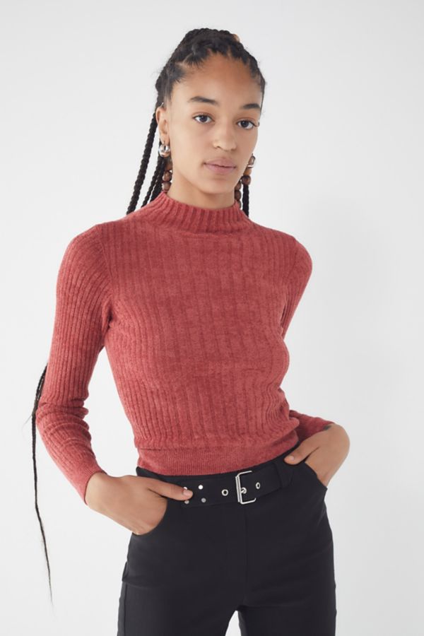 UO Plush Chenille Mock-Neck Sweater | Urban Outfitters Canada