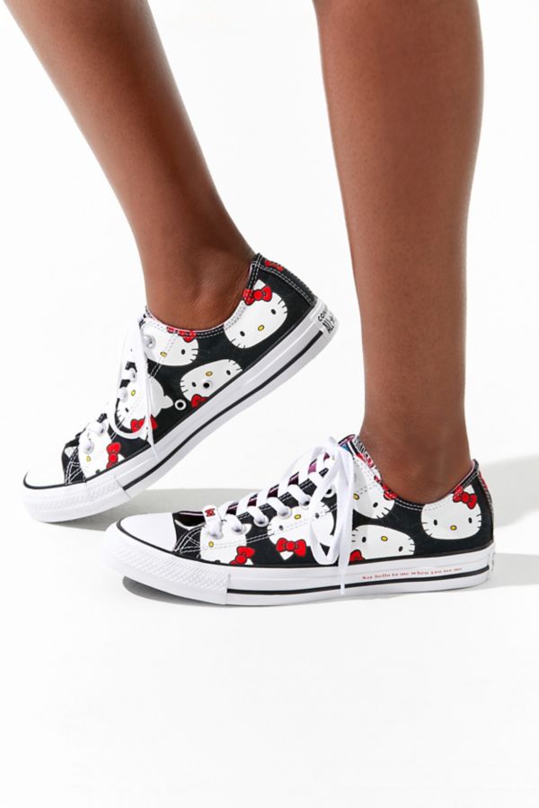 Converse X Hello Kitty Chuck Taylor All Star Low Top Sneaker Urban