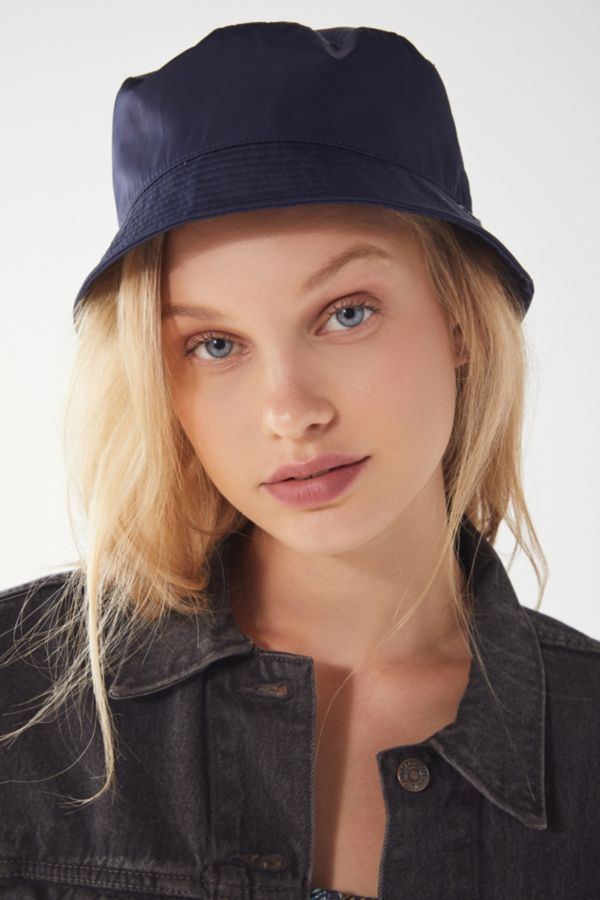 Nylon Twill Bucket Hat | Urban Outfitters