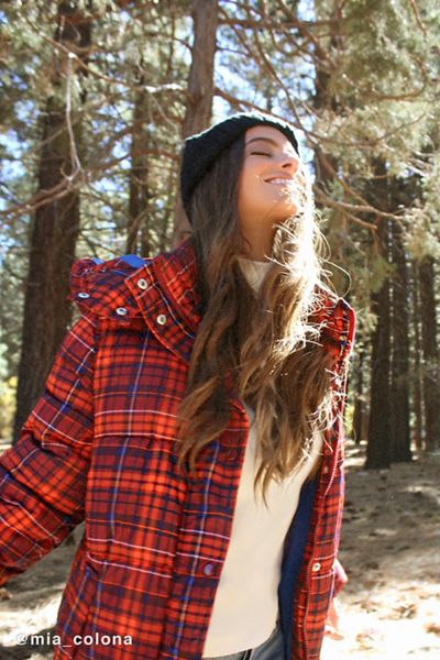 UO Riley Plaid Hooded Puffer Jacket